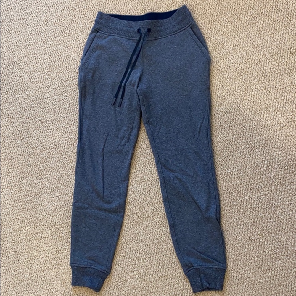 LULULEMON HIGH RISE JOGGERS